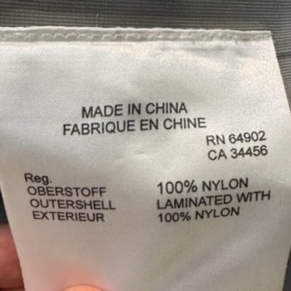 Spyder ski & snowboard jacket and tons of pockets size medium - Picture 6 of 6